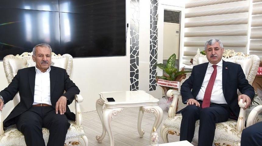 Milletvekili Şahin&rsquo;den Polat&rsquo;a Hayırlı Olsun Ziyareti