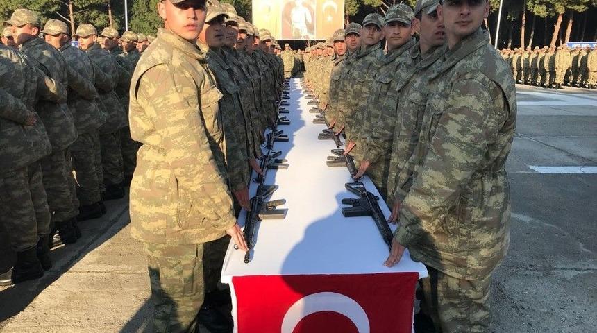 Alaşehir&rsquo;de Acemi Erler Yemin Etti