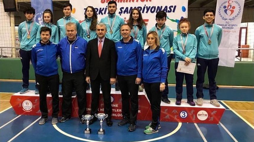 Osmangazili Badmintoncular Hindistan Yolcusu