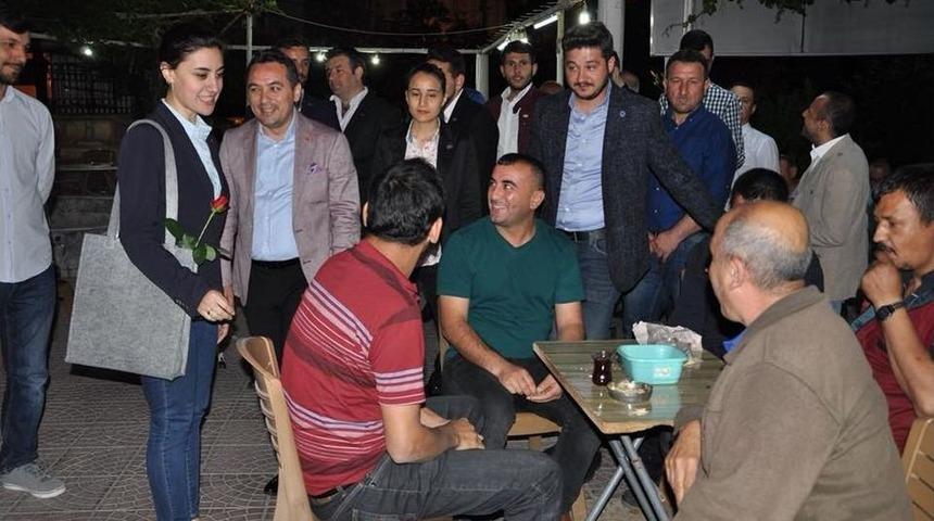 İyi Parti Aday Adayı Geriter Vatandaşlarla Buluştu
