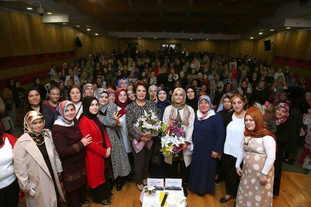 Hülya Koçyiğit Kadına Şiddete Karşı Dizileri Protesto Etmeye Çağırdı