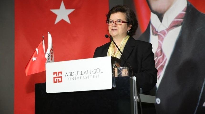 Agü’de ‘mühendislik Ve Liderlikte Kariyer’ Konulu Konferans Düzenlendi