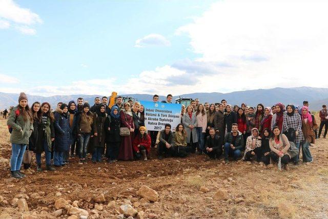 &Uuml;niversite &Ouml;ğrencilerinden Anlamlı Etkinlik 3