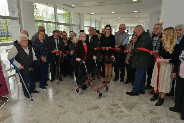 Huzurevi Sakinlerinden Özel Sergi G3