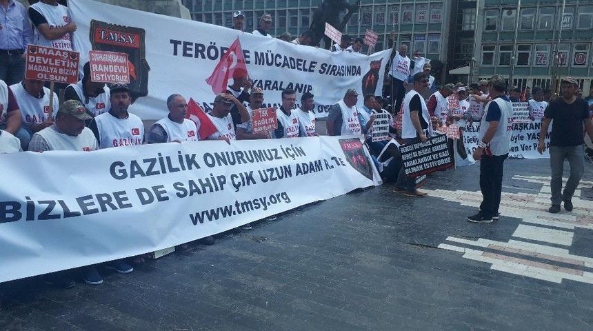 Ter&ouml;rle M&uuml;cadelede Yaralananların "gazilik Unvanı" Talebi