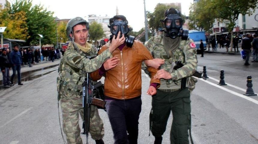 Adıyaman&rsquo;da T&uuml;t&uuml;n Eyleminde &Ccedil;ıkan Olaylarda 96 Kişi G&ouml;zaltına Alındı