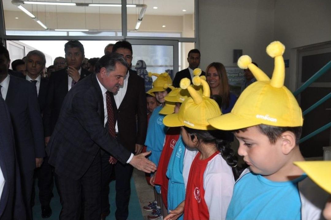 Gen&ccedil;lik Ve Spor Bakanı Bak: "mili Eğitim Bakanımızla Beraber Ortak Projelerimiz Var"