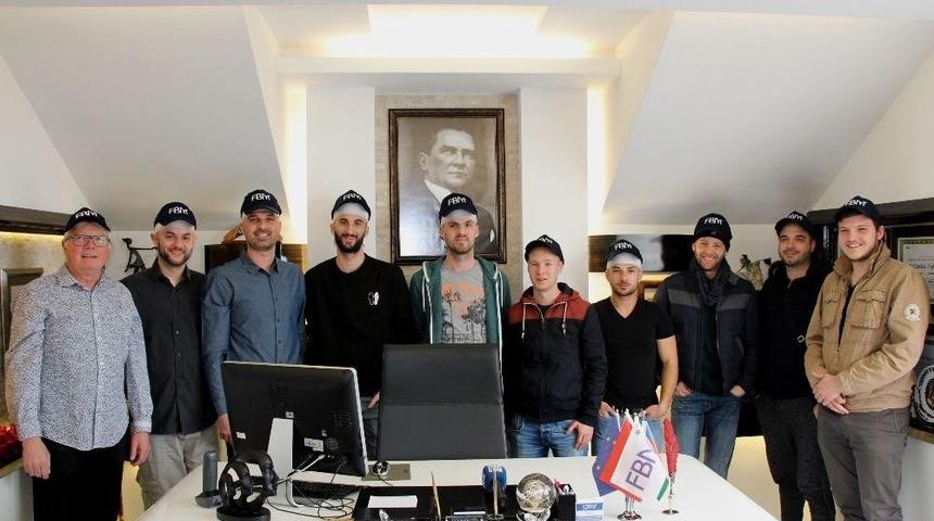 Fransızlar Samsun&rsquo;da Sa&ccedil; Ektirdi