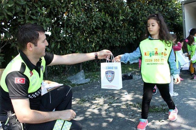 Yalovalı Çocuklar Trafik Kurallarını Eğlenerek Öğrendiler