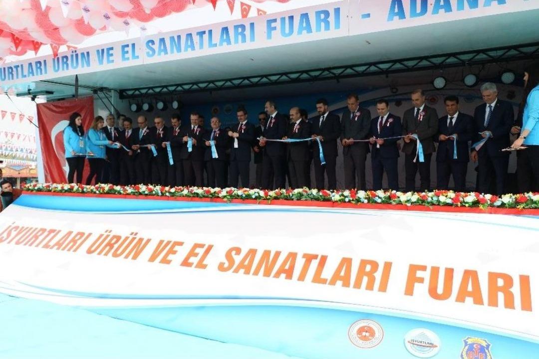 Bakan G&uuml;l: &ldquo;t&uuml;rk Milletinin Bir Yer İşgal Etmediğini Dost, D&uuml;şman G&ouml;rm&uuml;şt&uuml;r&rdquo;