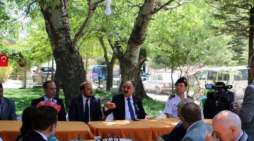 Vali G&uuml;naydın&rsquo;dan İhtiya&ccedil; Sahiplerini Tespit Edin&rsquo; Talimatı