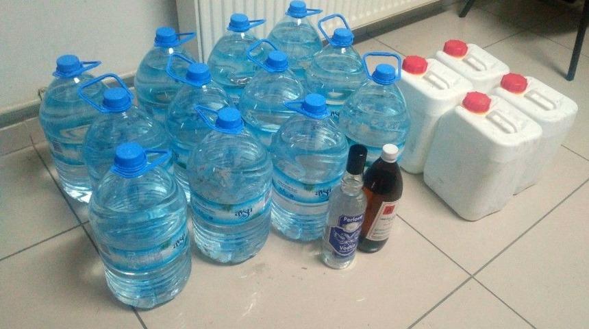 Akşehir&rsquo;de Ka&ccedil;ak İ&ccedil;ki Satışı Yapmak İsteyen 2 Kişi Yakalandı