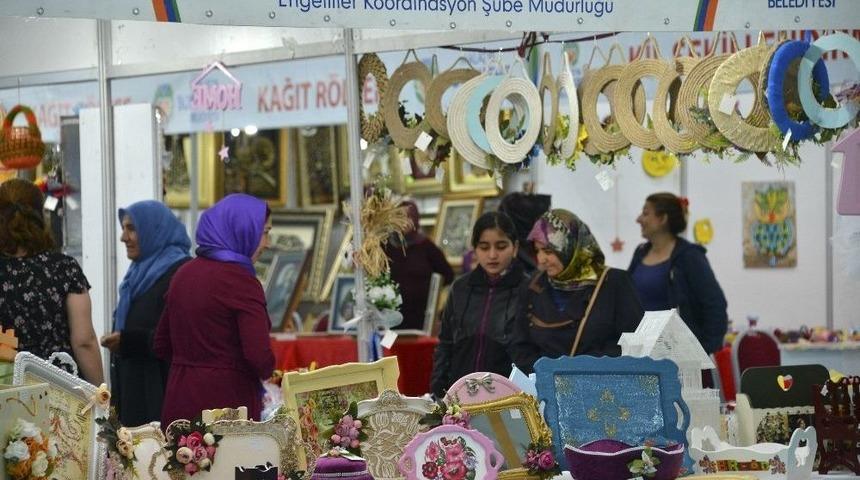 El Emeği G&ouml;z Nuru Sergileri G&ouml;r&uuml;c&uuml;ye &Ccedil;ıktı