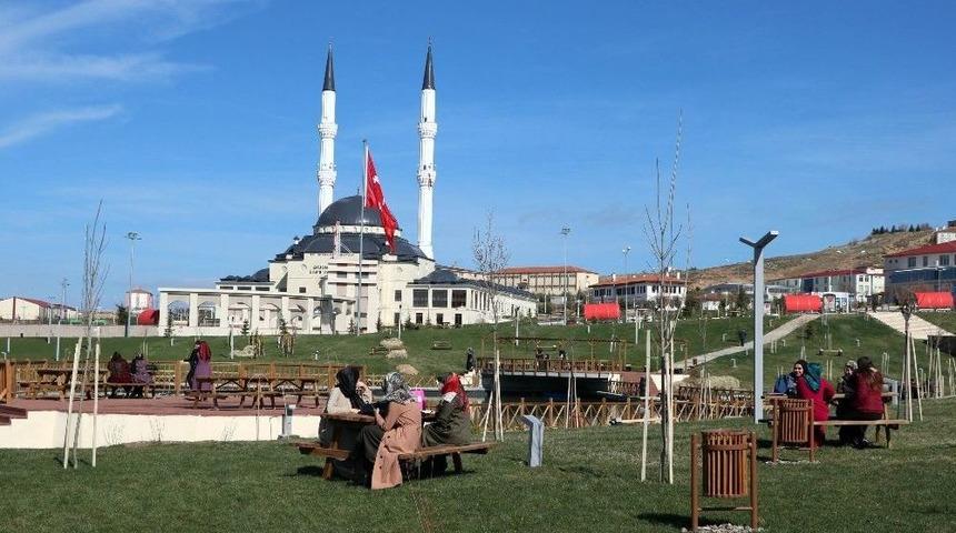 Bozok &Uuml;niversitesi Kampusunun &Ccedil;ehresi Değişti