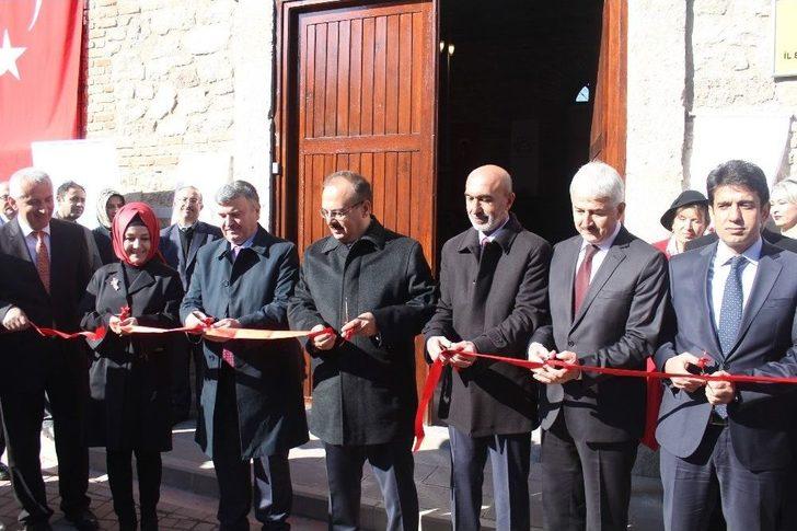 Konya’da 24 Kasım Öğretmenler Günü Etkinliklerle Kutlandı G5
