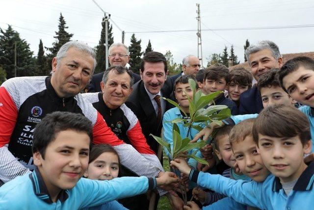 Manolyalar Şehitler İçin Açacak