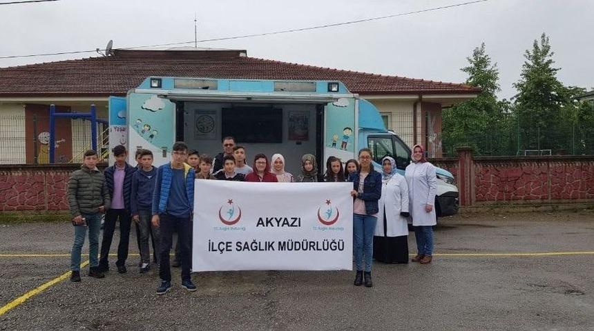 &Ccedil;ocuklara Aşıyı Sevdirdiler