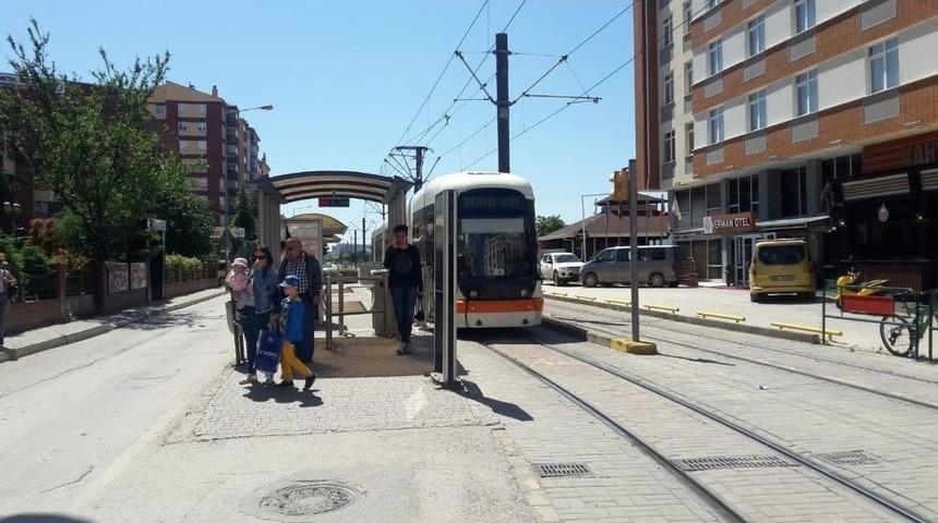 Eskişehir&rsquo;de Tramvay Seferleri Aksadı