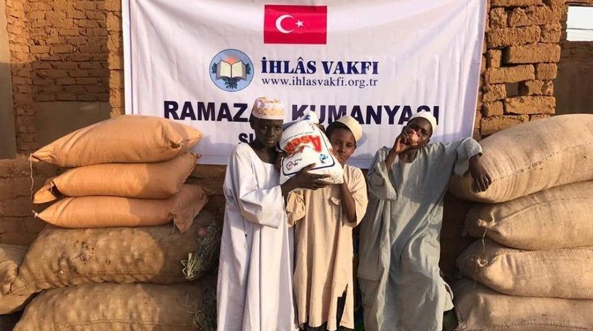 İhl&acirc;s Vakfı Hayırseverlerin Ramazan Yardımlarını İhtiya&ccedil; Sahiplerine Ulaştıracak