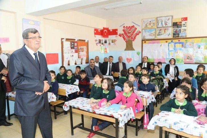 Belediye Başkanı Nihat Çiftçi, İlkokul Öğretmeni İle Buluştu G2