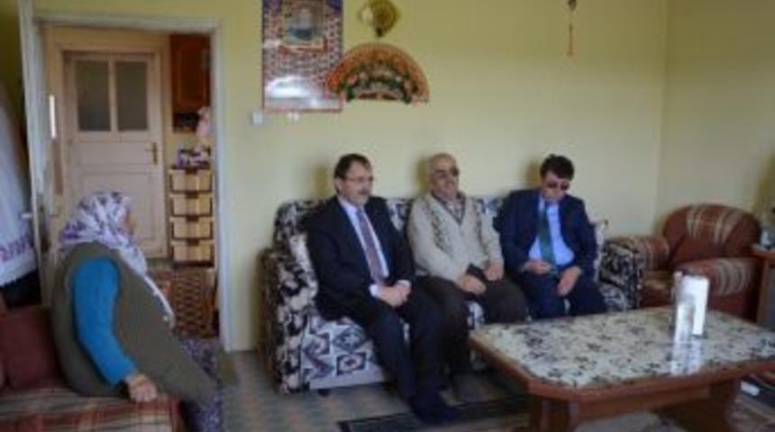 T&uuml;rkel: &ldquo;şehitlerin Haklarını Asla &Ouml;deyemeyiz&rdquo;