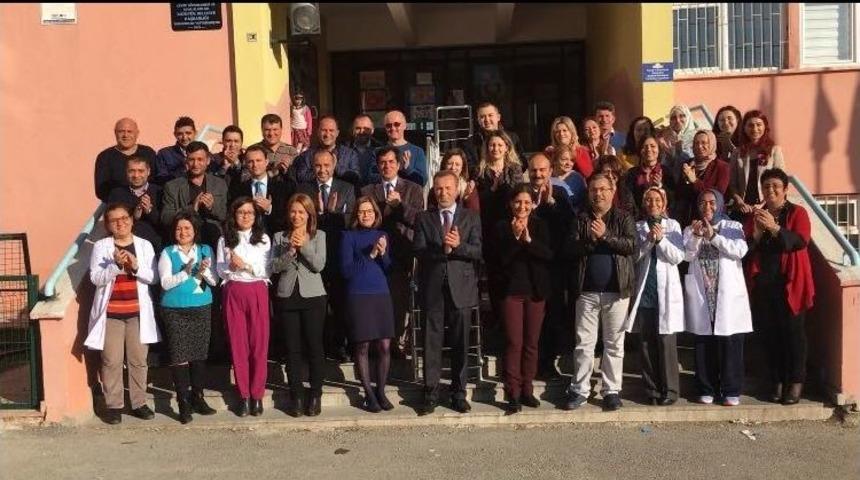 &Ouml;ğretmenlerden Duygu Y&uuml;kl&uuml; &lsquo;&ouml;ğretmenler G&uuml;n&uuml;&rsquo; Klibi