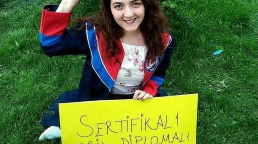 &Uuml;niversite &Ouml;ğrencisi Mezuniyet G&uuml;n&uuml; Kazada Can Verdi