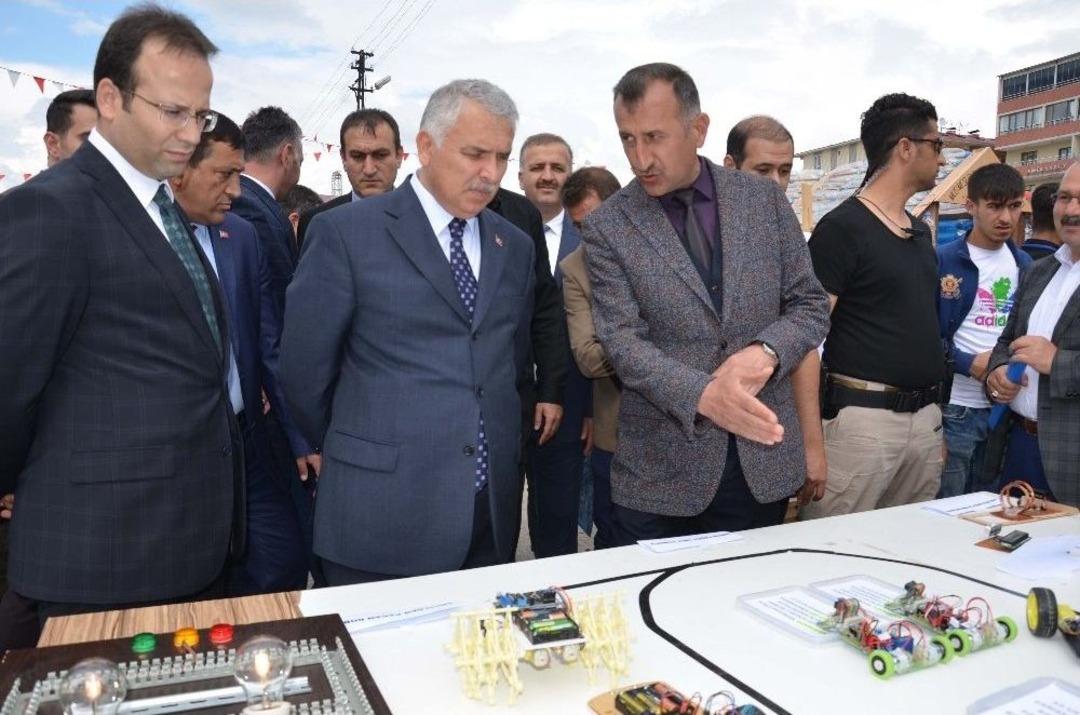 Muş&rsquo;ta &ldquo;&ouml;ğrenme Ve Bilim&rdquo; Şenliği