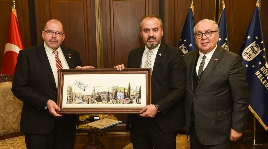 Letonya İle İş Birliği