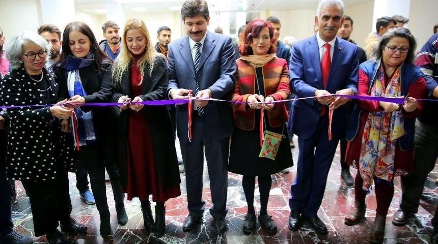 Öğretmenler Günü Karma Sergisi Yoğun İlgi Gördü