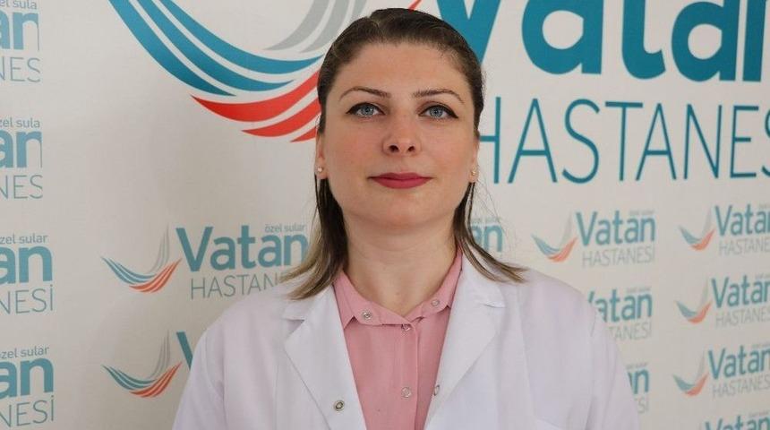 Kazada &Ouml;len Annenin Sezaryenle Alınan Bebeği Yaşam Savaşı Veriyor