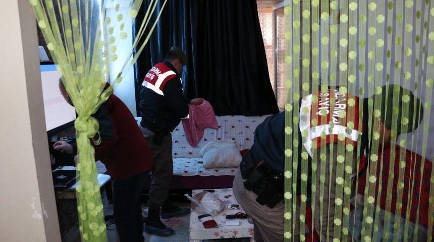 K&uuml;tahya Merkezli Uyuşturucu Ve Fuhuş Operasyonu, 7 Ş&uuml;pheli G&ouml;zaltına Alındı