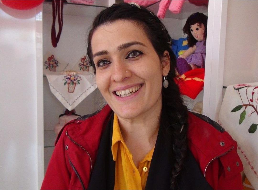 Van&rsquo;da &rsquo;engelsiz Kafe Ve İpek Satış Mağazası&rsquo; A&ccedil;ıldı