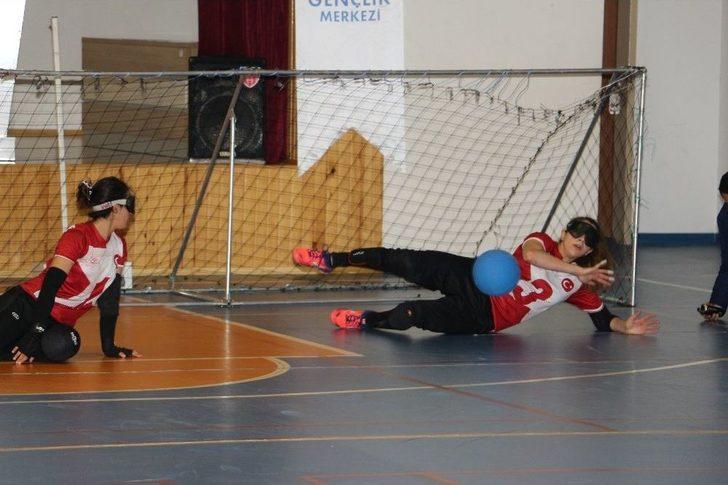 Rio’da Altın Madalya Kazanan Kraliçeler, Dünya Şampiyonası’na Hazırlanıyor G4