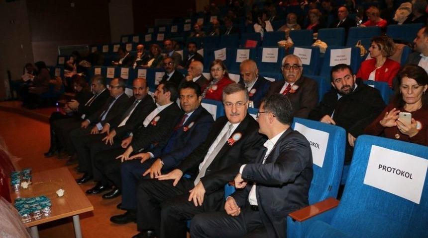 24 Kasım &Ouml;ğretmenler G&uuml;n&uuml; Kartal&rsquo;da Kutlandı