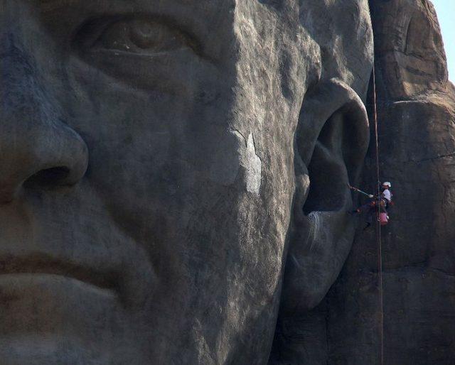 Atatürk Maskının Tamiratı İçin Bilimsel Çalışma Tamamlandı