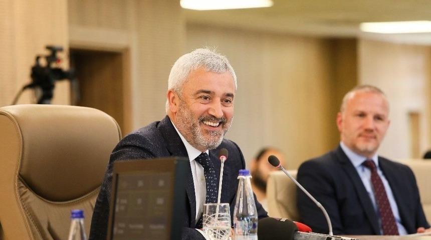 Yılmaz: “örnek Bir Yönetim Sergiliyoruz”