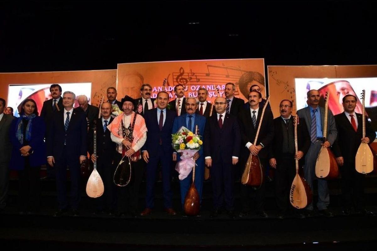 T&uuml;rkiye&rsquo;nin Halk Ozanları Adana&rsquo;da Buluştu