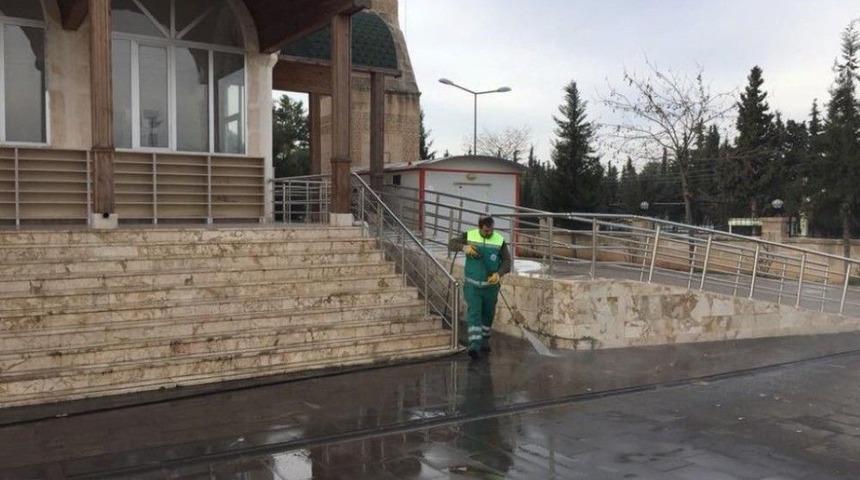 Okul Ve İbadethanelerde Temizlik &Ccedil;alışması Yapıldı