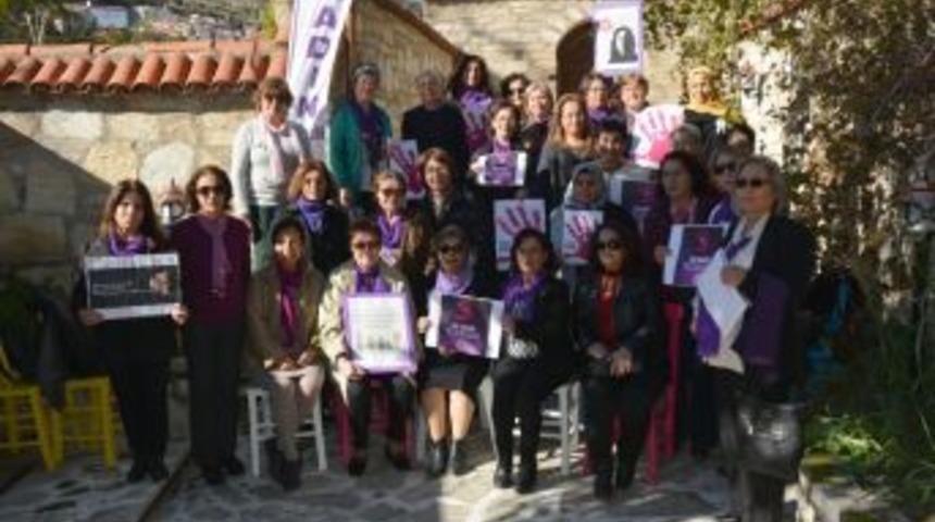 S&ouml;keli Kadınlar &rsquo;kadına Şiddeti&rsquo; Kınadı