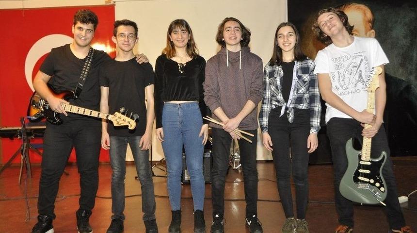 Gkv&rsquo;li Gen&ccedil; M&uuml;zisyenler Oylamada Destek Bekliyor