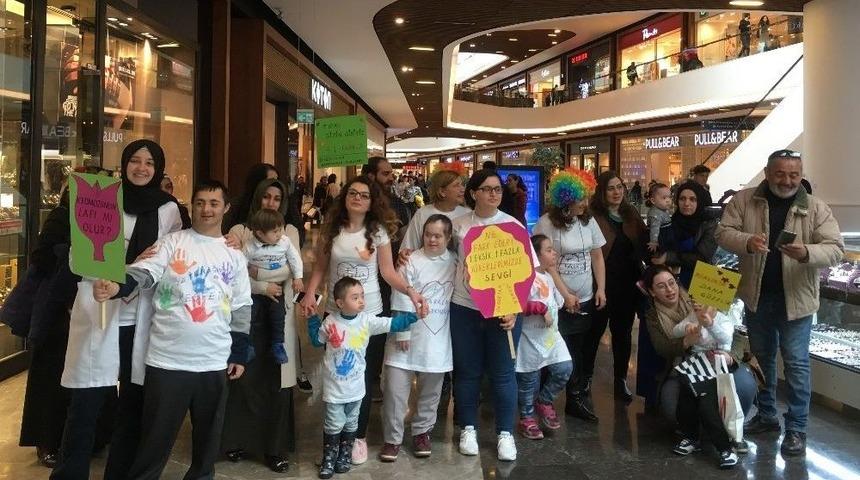 &lsquo;&ouml;zel&rsquo; Konuklarını Ağırladı