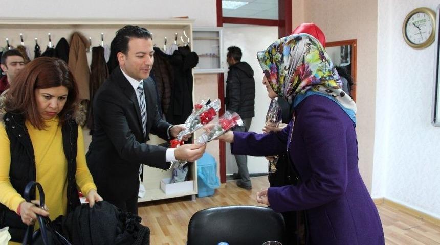 Ncr&rsquo;den &Ouml;ğretmenler G&uuml;n&uuml; Kutlaması