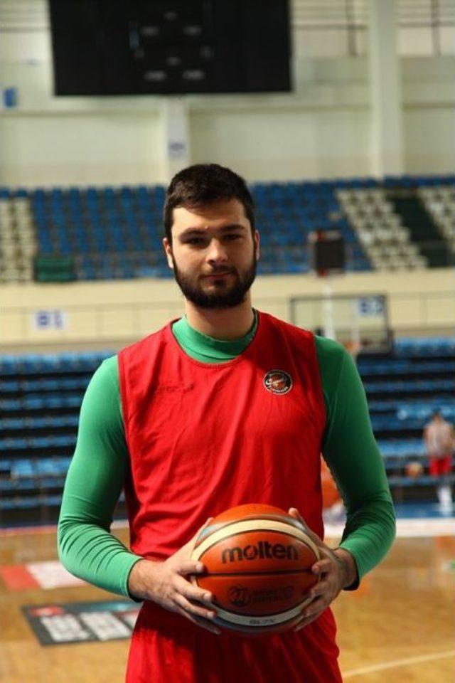 Sakarya Büyükşehir Basket, Darüşşafaka Maçı Hazırlıklarını Sürdürüyor