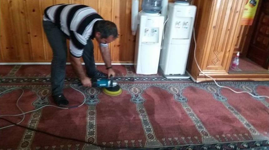 Alaplı&rsquo;daki Camilerde Ramazan Temizliği