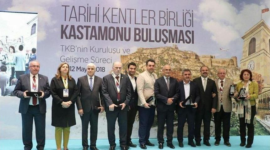 Tarihi Kentler Birliği&rsquo;nden Kuakmer&rsquo;e &Ouml;d&uuml;l