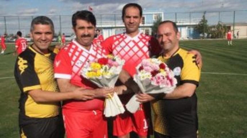 Diyarbakır&rsquo;da Dostluk Ma&ccedil;ı D&uuml;zenlendi