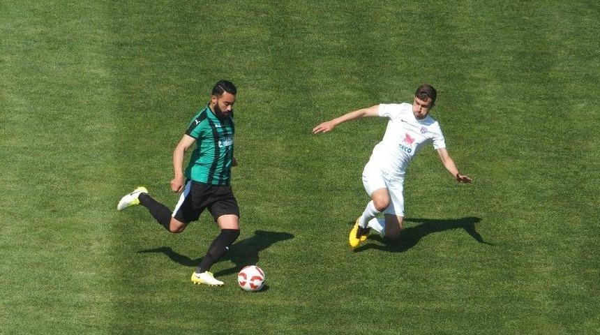 Tff 2. Lig Play-off &Ccedil;eyrek Final: Bandırmaspor: - Sakaryaspor: 2