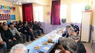 Vali Bilmez, Köylerde