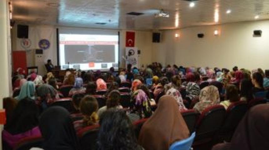 Lise Ve &Uuml;niversite &Ouml;ğrencilerine Bilgilendirme Konferansları